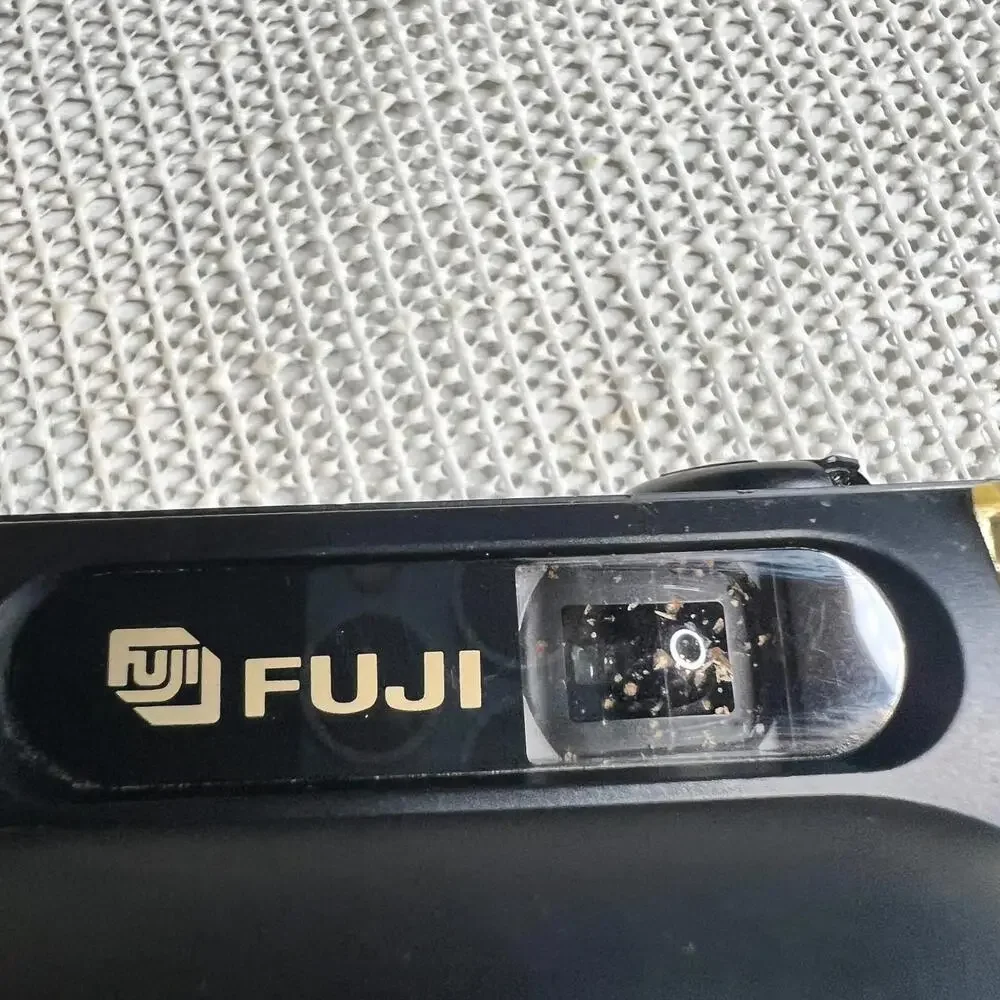 Fuji‎ DL-7 35mm Point Shoot Film Camera Fujinon Lens Made in Japan w/ Case AS-IS